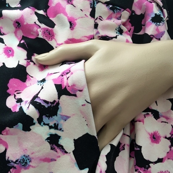 ADRIENNE Vittadini Floral Skirt A-line Full Skater with Pockets - Picture 6 of 12